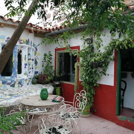 Ecoartejeda CAVE HOUSE Hostal Exterior foto